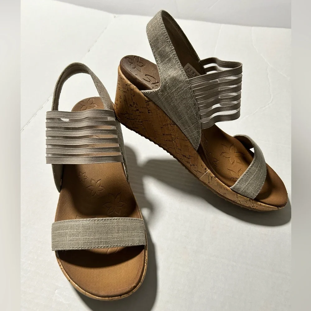 Skechers Cali Luxe Foam Tan Brown Cork Wedge Heel Sandal Size 8 - Picture 1 of 7